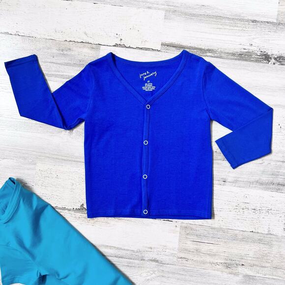 June & January Shirt Bundle Boys Girls Size 4T Blue Cardigan Tee Striped Pocket - Picture 3 of 6